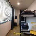 U Guesthouse Hongdae - Female Only